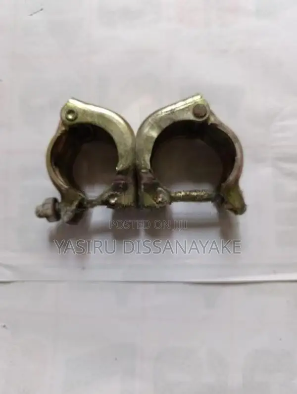 GI Pipe Clamps Set for Scaffolding – 200 Pieces