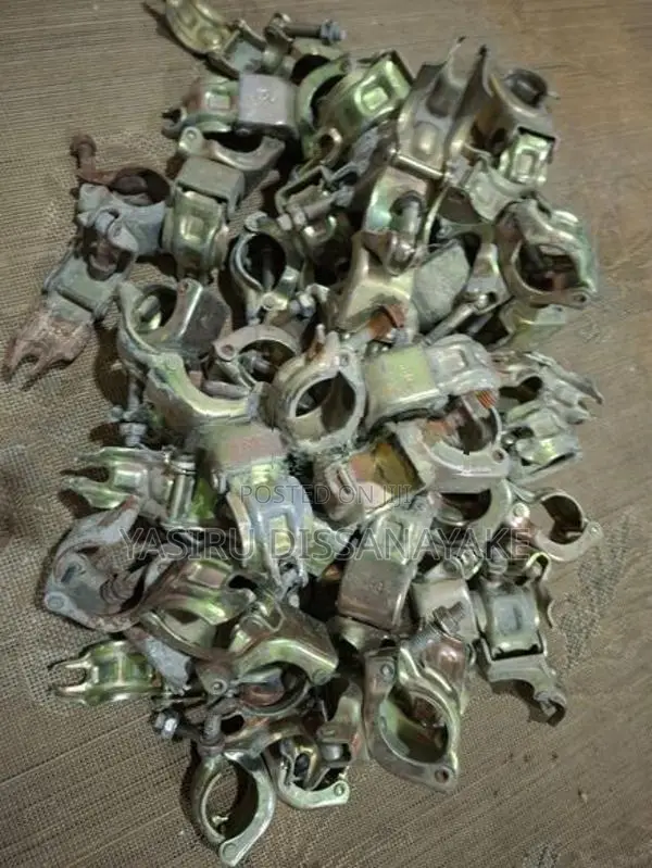 GI Pipe Clamps Set for Scaffolding – 200 Pieces
