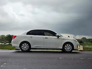 Toyota Axio 2014