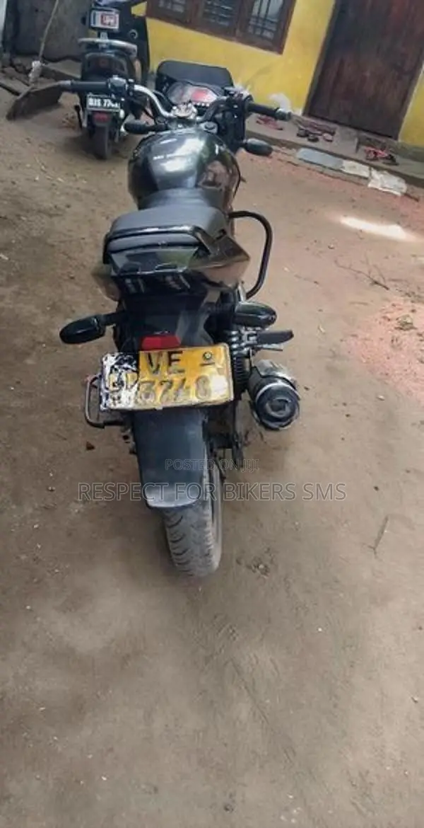 Bajaj Pulsar 180 Black 2010
