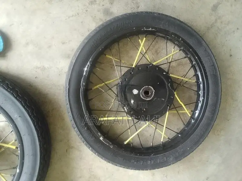 17 Size Bike Tire with Rim