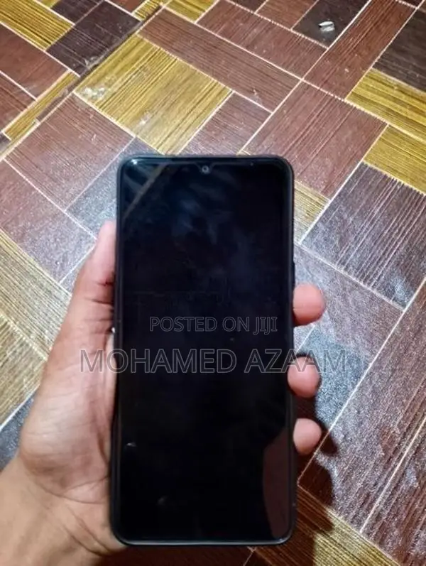 Vivo Y04 (Used)