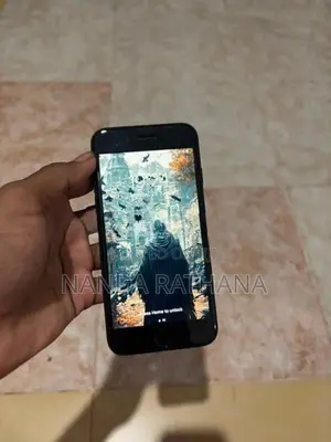 Apple iPhone 7 (Used)