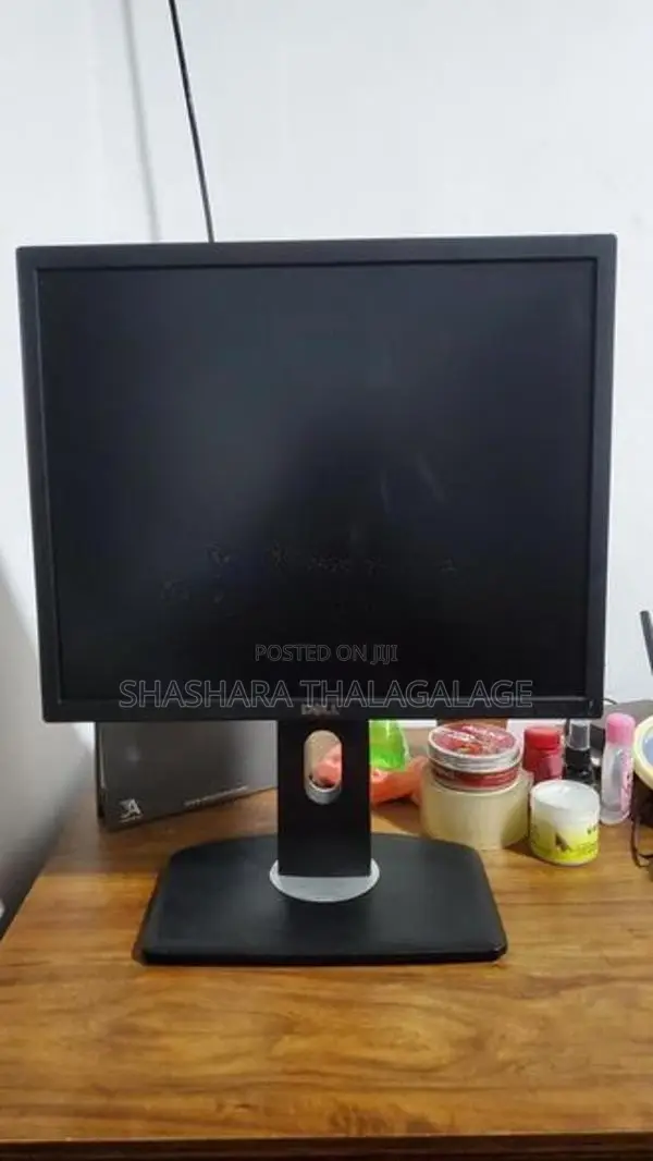 19 inch Square LED Monitor