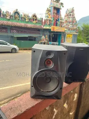 Speakers with Tweeter
