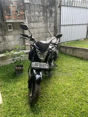 Honda CB Hornet 160R 2017