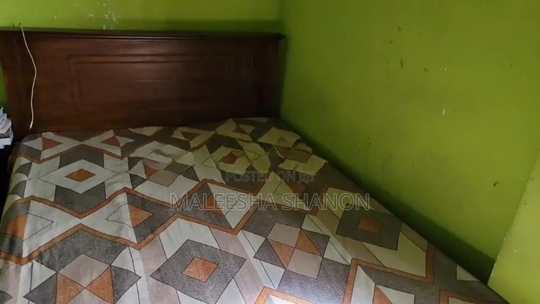 Teak Bed