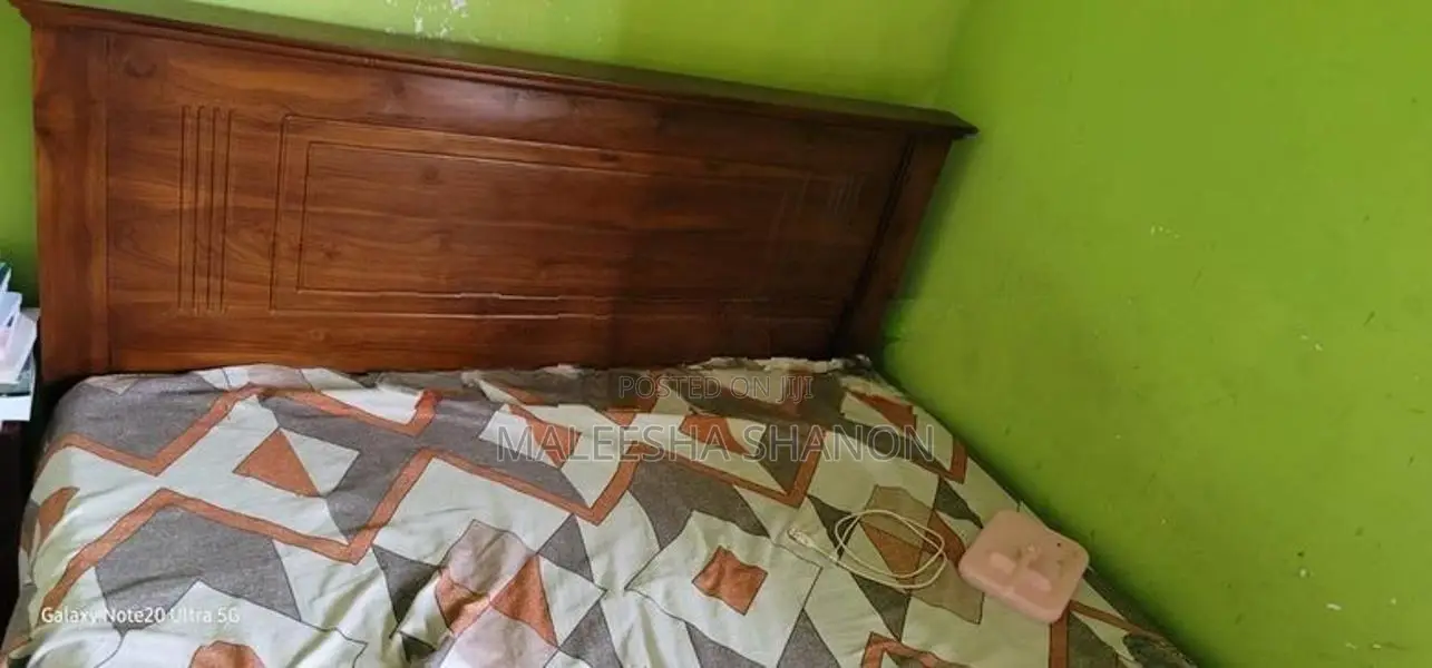Teak Bed