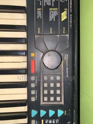 Yamaha PSR-110 Keyboard