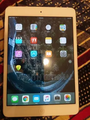 Apple iPad mini 1 (16GB) – Cellular