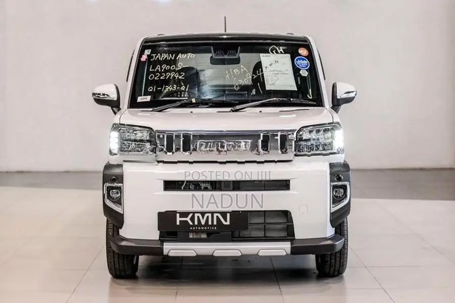 Daihatsu Taft G Chrome Venture 2025