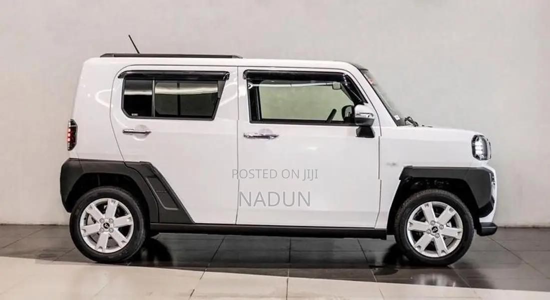 Daihatsu Taft G Chrome Venture 2025