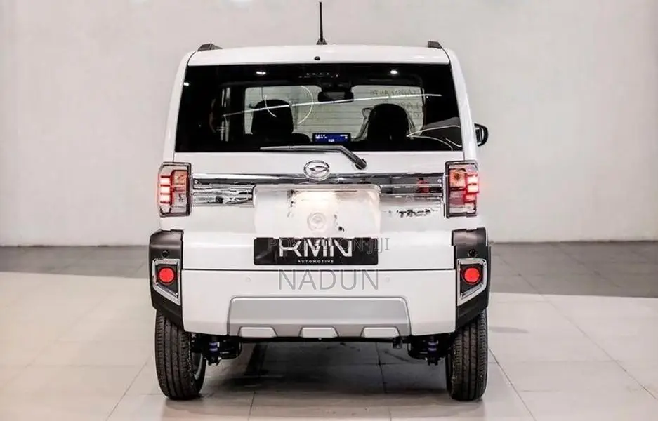 Daihatsu Taft G Chrome Venture 2025