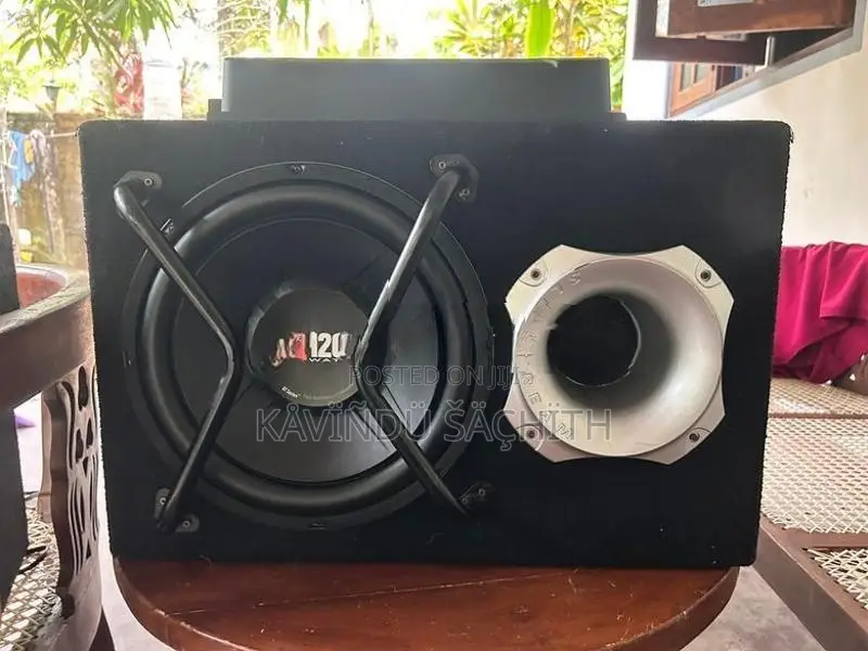 Car Jbl Sub with Pioneer Speaker