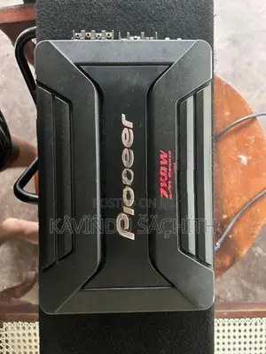 Car Jbl Sub with Pioneer Speaker