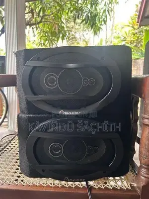 Car Jbl Sub with Pioneer Speaker