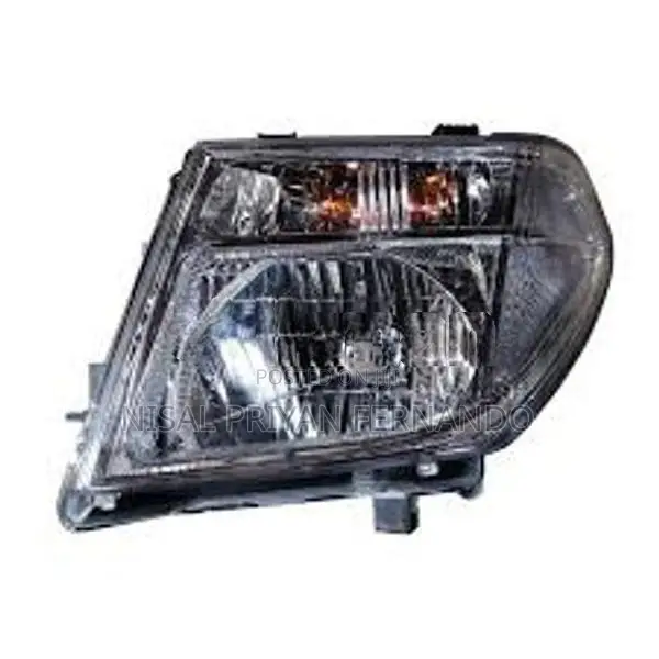 Nissan Navara Head Light