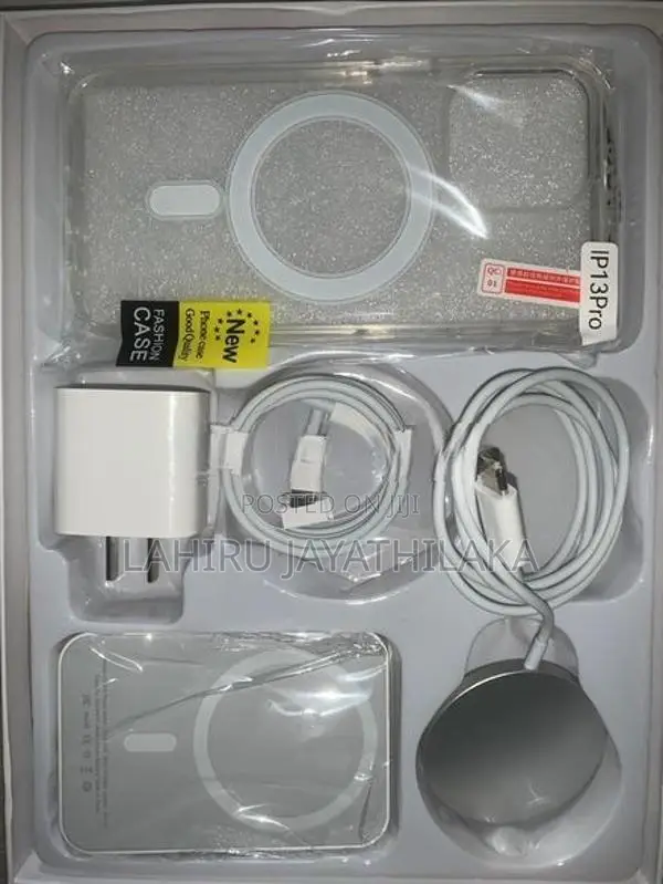Apple iPhone 13 Pro Accessories Gift Box