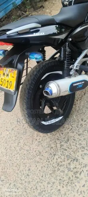 Bajaj Pulsar NS200 2011