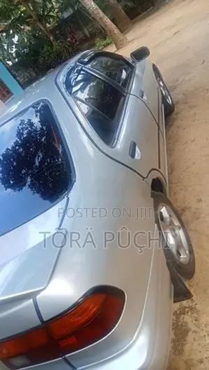 Nissan Sunny SB14 1999