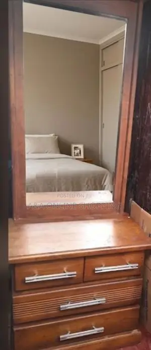 Bedroom Furniture Set