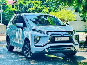 Mitsubishi Xpander Crossover 2019