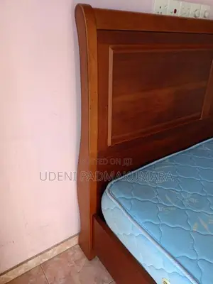 Damro Brilliant Bed with Classic Mattress