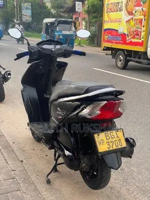 Honda Dio 2018