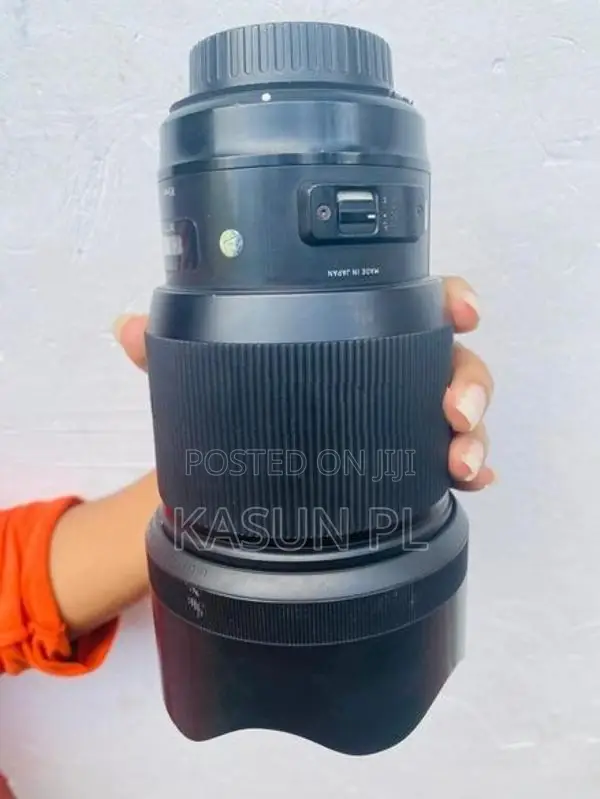 Sigma 85mm f1.4 art lens .canon mount