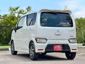 Suzuki Wagon R Custom ZX 4Way 2026