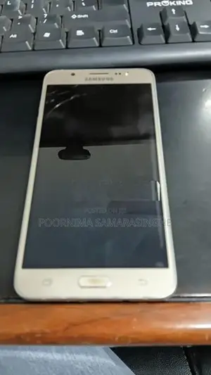 Samsung Galaxy J7 (Used)