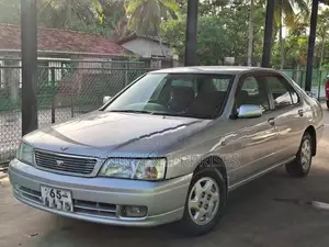 Nissan Bluebird 1996