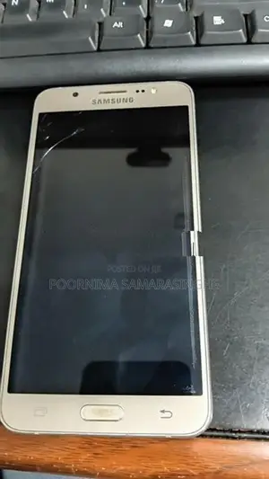 Samsung Galaxy J7 (Used)