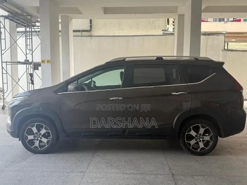 Mitsubishi Xpander Cross 2020