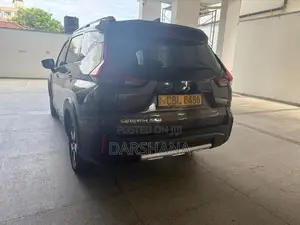 Mitsubishi Xpander Cross 2020