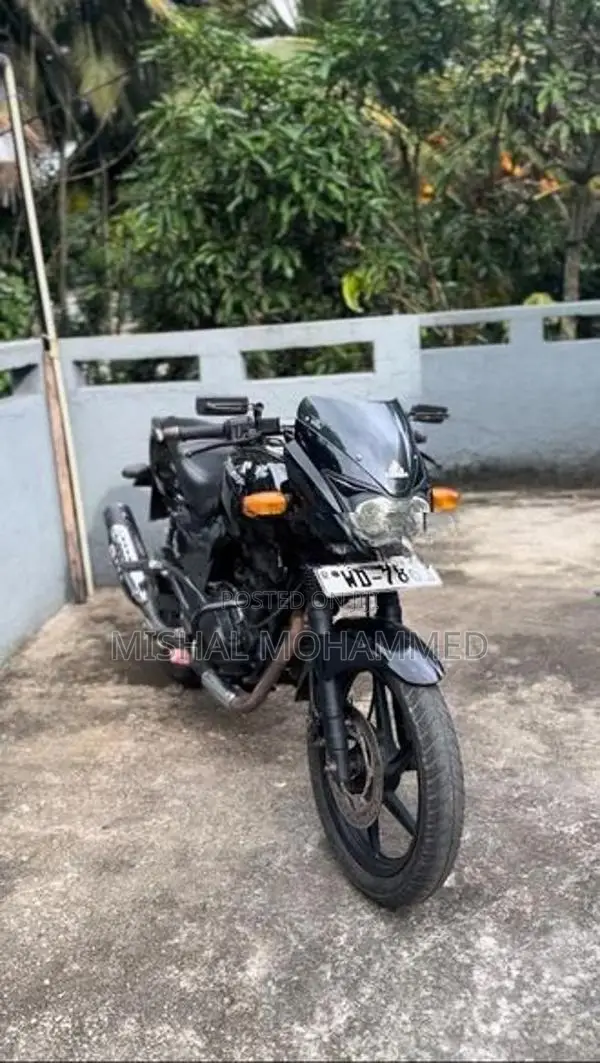 Bajaj Pulsar 180 2010