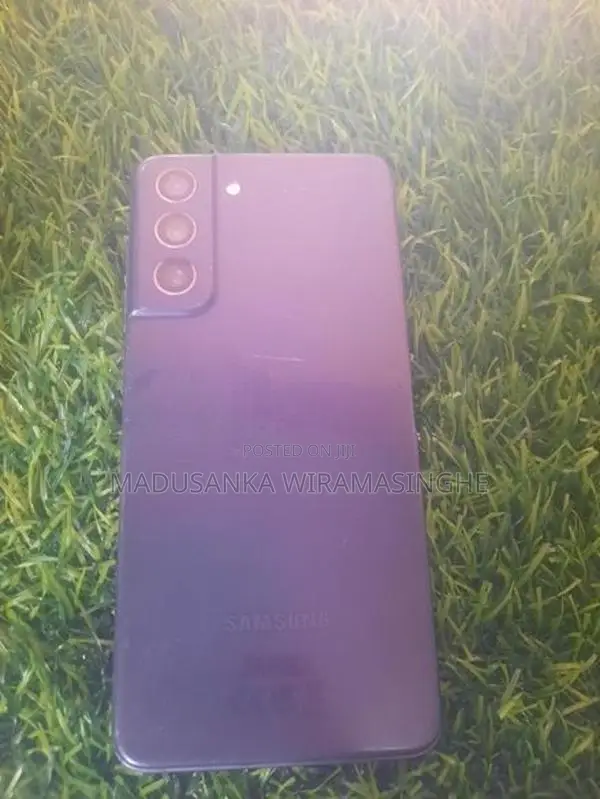 Samsung Galaxy S21 FE (Used)