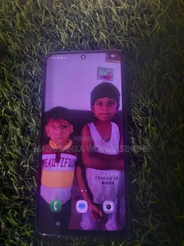 Samsung Galaxy S21 FE (Used)