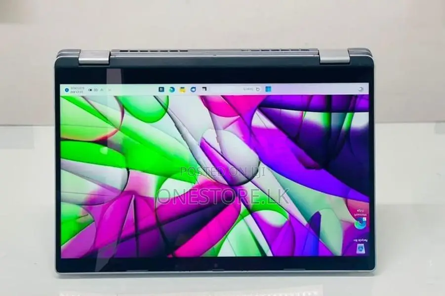 2 in 1 Latitude 5320 i7 11th Gen 16GB Rotatable touch screen