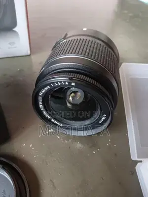 Canon eos 2000D