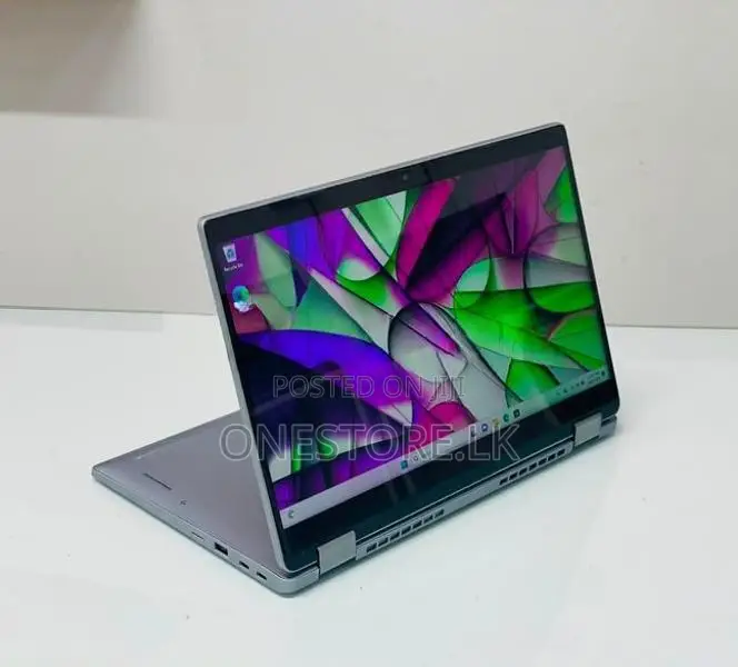 2 in 1 Latitude 5320 i7 11th Gen 16GB Rotatable touch screen