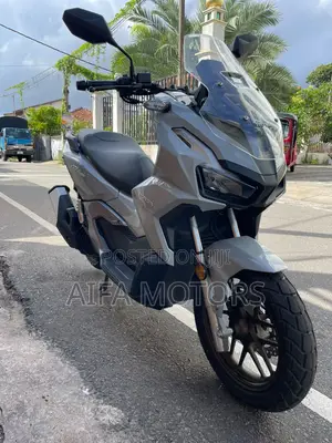 New Honda 2026 Gray