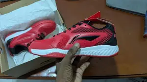 Li Ning Ultra Iv Non Marking Cushion Badminton Shoe