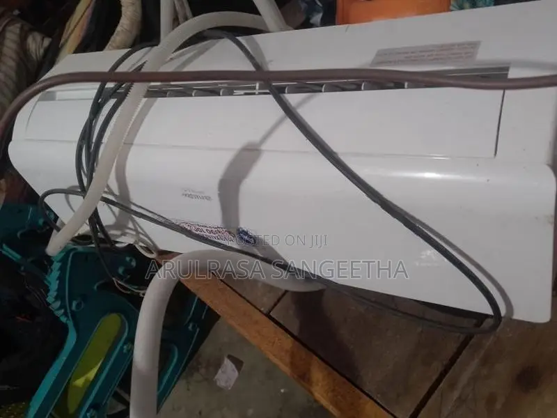 Aiwa 12000BTU Air Conditioner