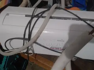 Aiwa 12000BTU Air Conditioner