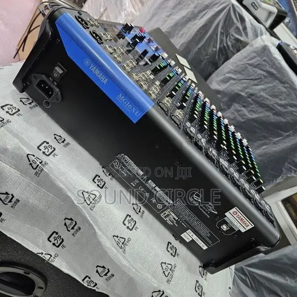 Yamaha MG16xu 16 Channel Mixer