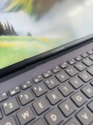 Asus Expertbook B1500CEAE