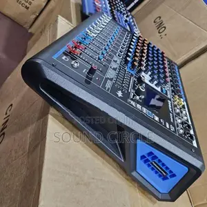Shelby 8 Channel 1100w Powered Mixer