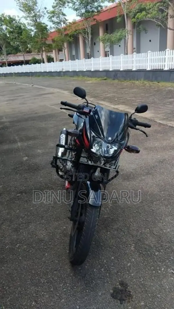Bajaj Pulsar 150 2012