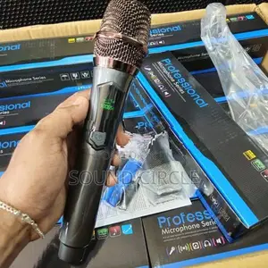High Performance UHF Wireless Microphone